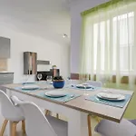 St Julian\'S Unique 3-Bedroom Apartments Sleeps 9-10
